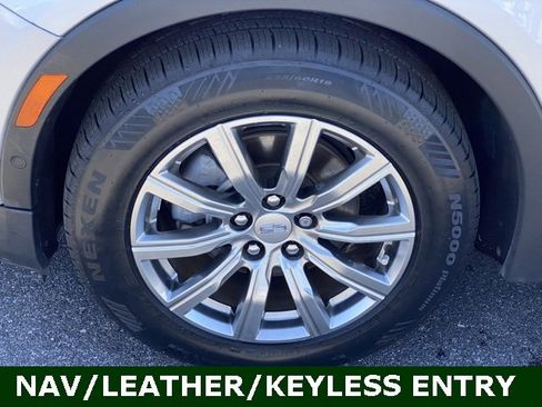 Used 2022 Cadillac XT4 Premium Luxury w/ Enhanced Visibility Package image 29