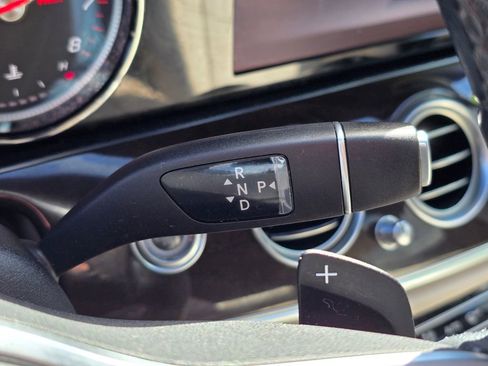 Used 2019 Mercedes-Benz E 300 image 30