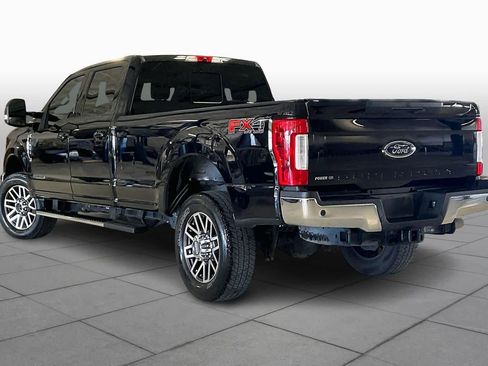 Used 2019 Ford F350 Lariat w/ Lariat Ultimate Package image 11