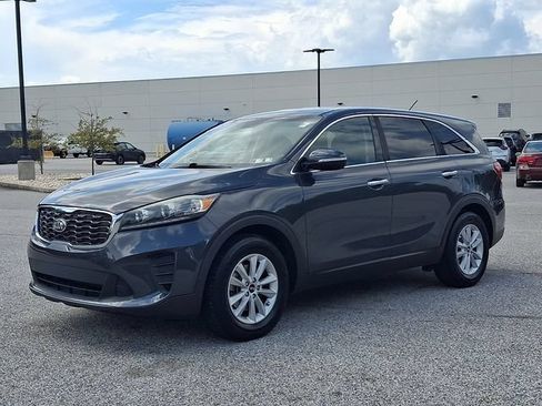 Used 2019 Kia Sorento FWD V6 image 6