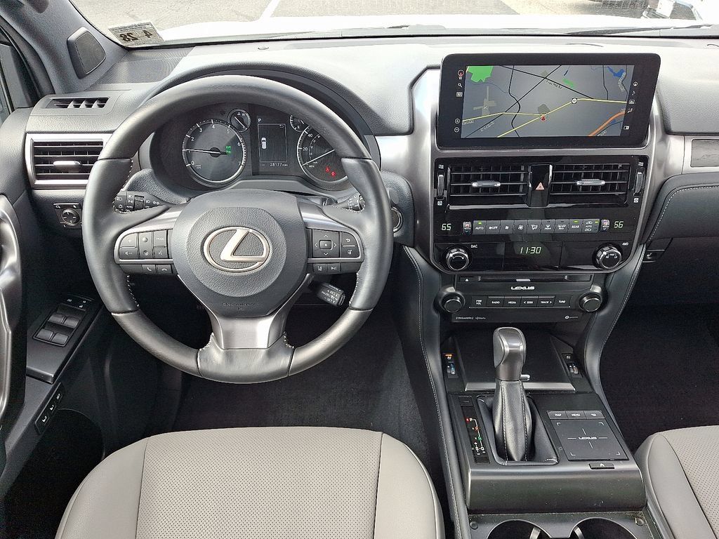 Used 2023 Lexus GX 460 w/ Black Line Special Edition AWD/4WD image 12