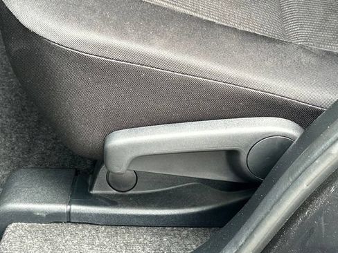 Used 2017 Toyota RAV4 LE w/ All Weather Liner Package AWD/4WD image 31