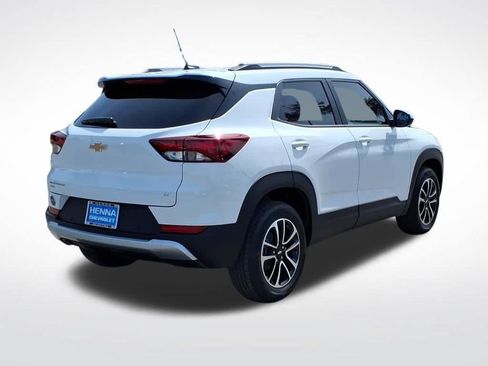 New 2026 Chevrolet TrailBlazer LT w/ Convenience Package AWD/4WD image 6