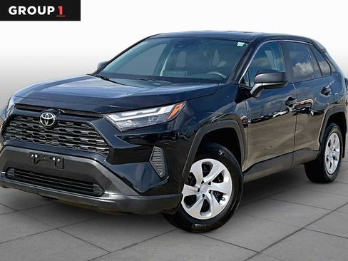 Used 2024 Toyota RAV4 LE image 1