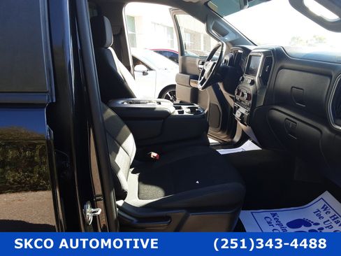 Used 2020 Chevrolet Silverado 1500 LT w/ Convenience Package image 13
