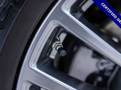 Used 2024 Maserati Grecale GT image 54