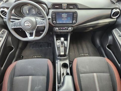 Used 2024 Nissan Versa SR image 28