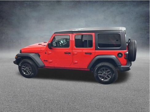 Used 2025 Jeep Wrangler Unlimited Sport AWD/4WD image 27