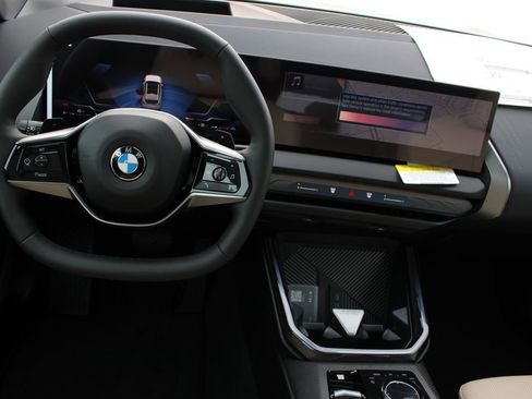 New 2026 BMW X3 xDrive30 w/ Premium Package image 10