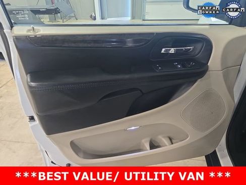 Used 2015 RAM C/V Tradesman w/ UConnect Hands-Free Group image 11