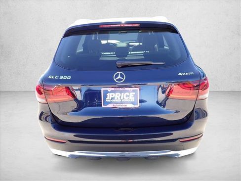 Used 2022 Mercedes-Benz GLC 300 4MATIC image 3