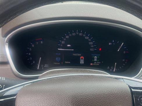 Used 2016 Cadillac SRX Luxury FWD image 6