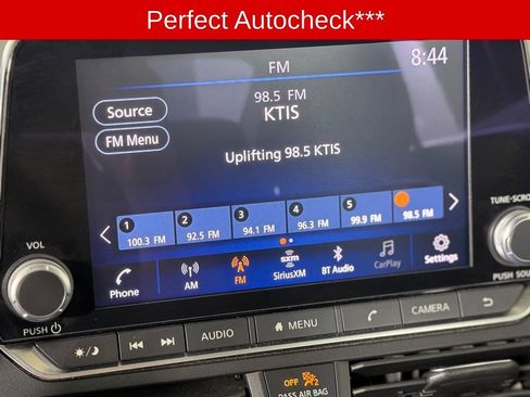 Used 2025 Nissan Altima 2.5 SV FWD image 4