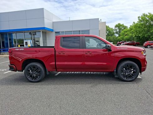 Certified 2024 Chevrolet Silverado 1500 RST w/ Convenience Package II AWD/4WD image 5