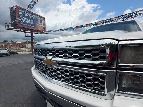 Used 2015 Chevrolet Silverado 1500 LT AWD/4WD image 9