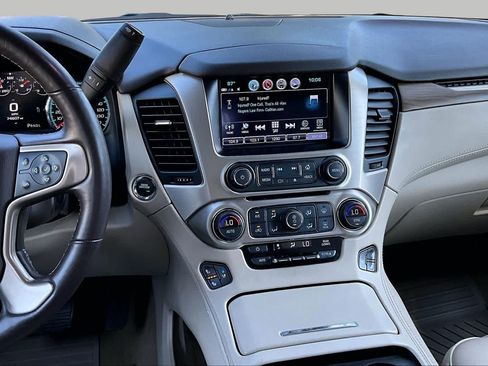 Used 2018 GMC Yukon Denali RWD image 7