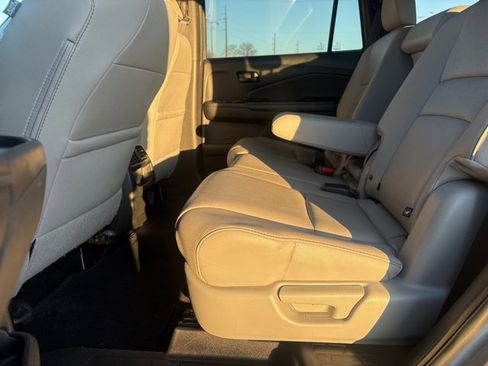 Used 2022 Honda Passport EX-L image 15