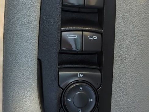 Used 2021 Chevrolet Blazer LT image 13