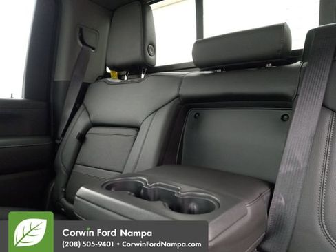 Used 2022 GMC Sierra 3500 Denali w/ Denali Ultimate Package image 24