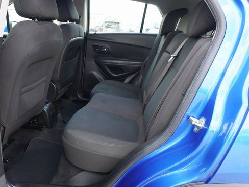 Used 2016 Chevrolet Trax LS w/ LPO, Cargo Package image 18