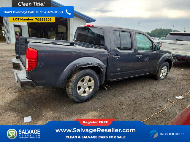 Used 2010 Nissan Frontier SE w/ Moonroof Pkg AWD/4WD image 4