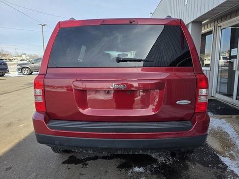 Used 2015 Jeep Patriot Latitude image 6