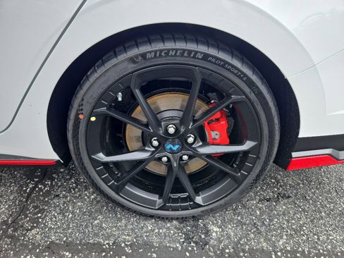 New 2026 Hyundai Elantra N FWD image 16