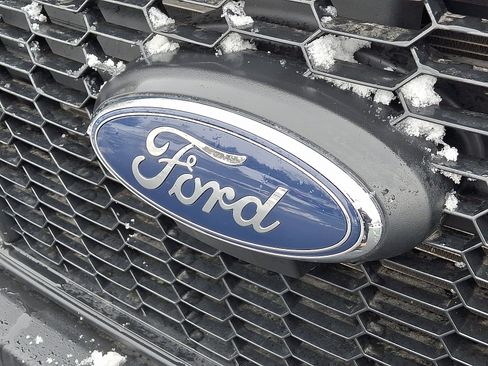 Used 2023 Ford Transit 350 DRW image 29