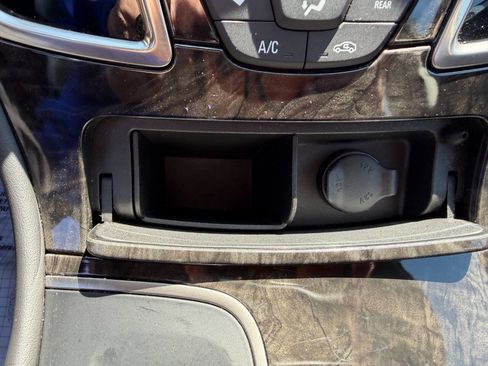 Used 2014 Buick LaCrosse FWD image 21