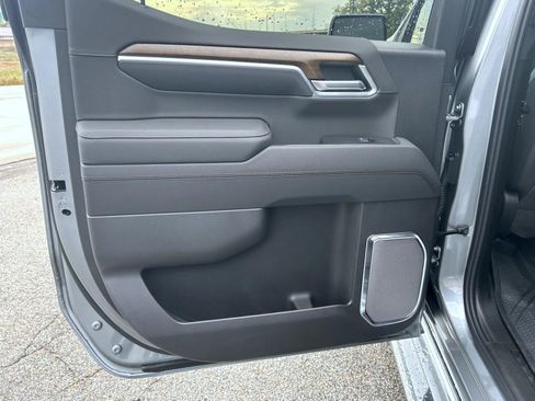 New 2026 Chevrolet Silverado 1500 High Country w/ High Country Premium Package image 17