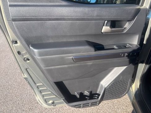 Used 2025 Toyota Tacoma TRD Sport image 22