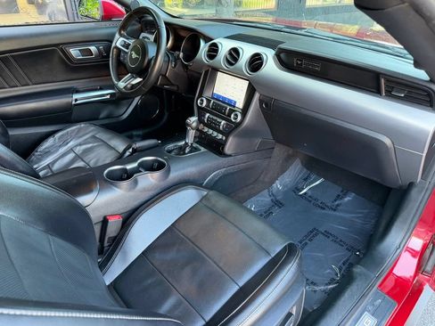 Used 2020 Ford Mustang Premium RWD image 27