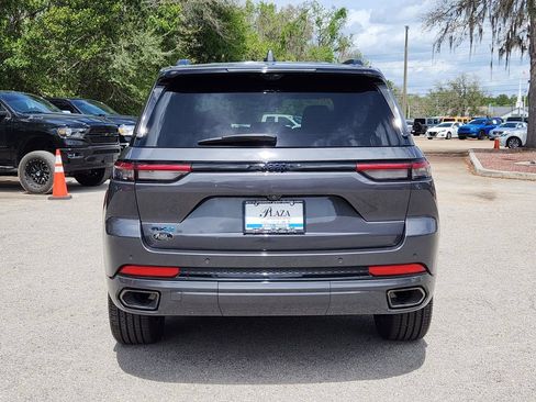 Used 2025 Jeep Grand Cherokee Limited 4xe AWD/4WD image 5