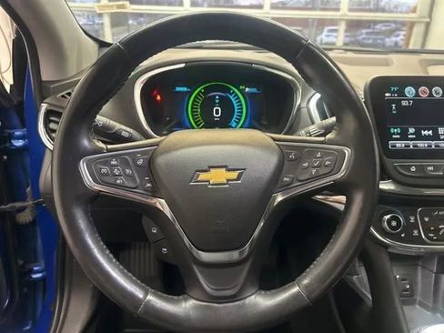 Used 2018 Chevrolet Volt Premier w/ Driver Confidence II Package image 18