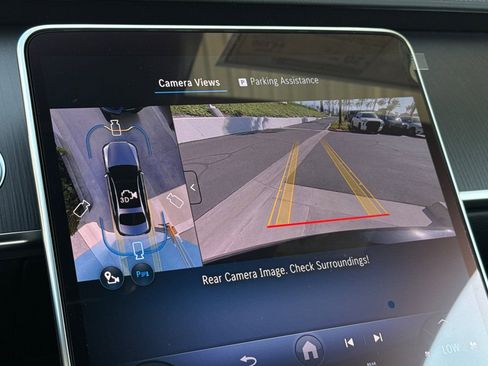 New 2025 Mercedes-Benz S 580 4MATIC Sedan image 18