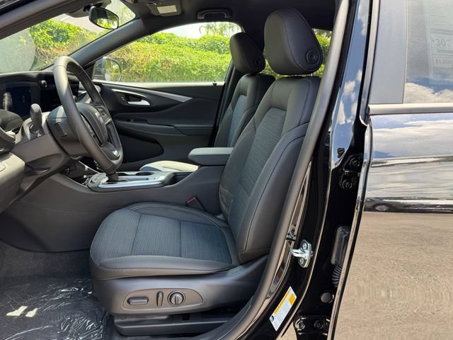 New 2026 Buick Envista Preferred FWD image 11