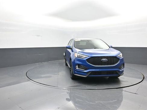 Used 2024 Ford Edge ST-Line image 2