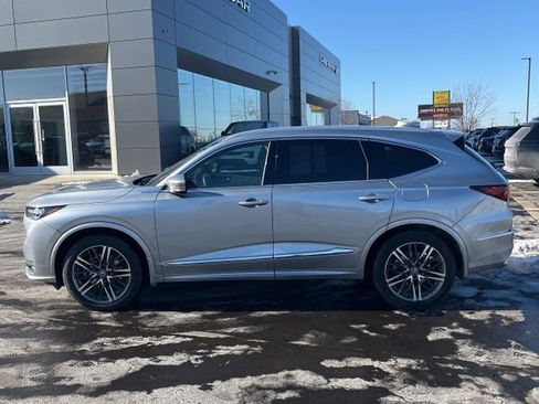 Used 2025 Acura MDX w/ Advance Package image 3