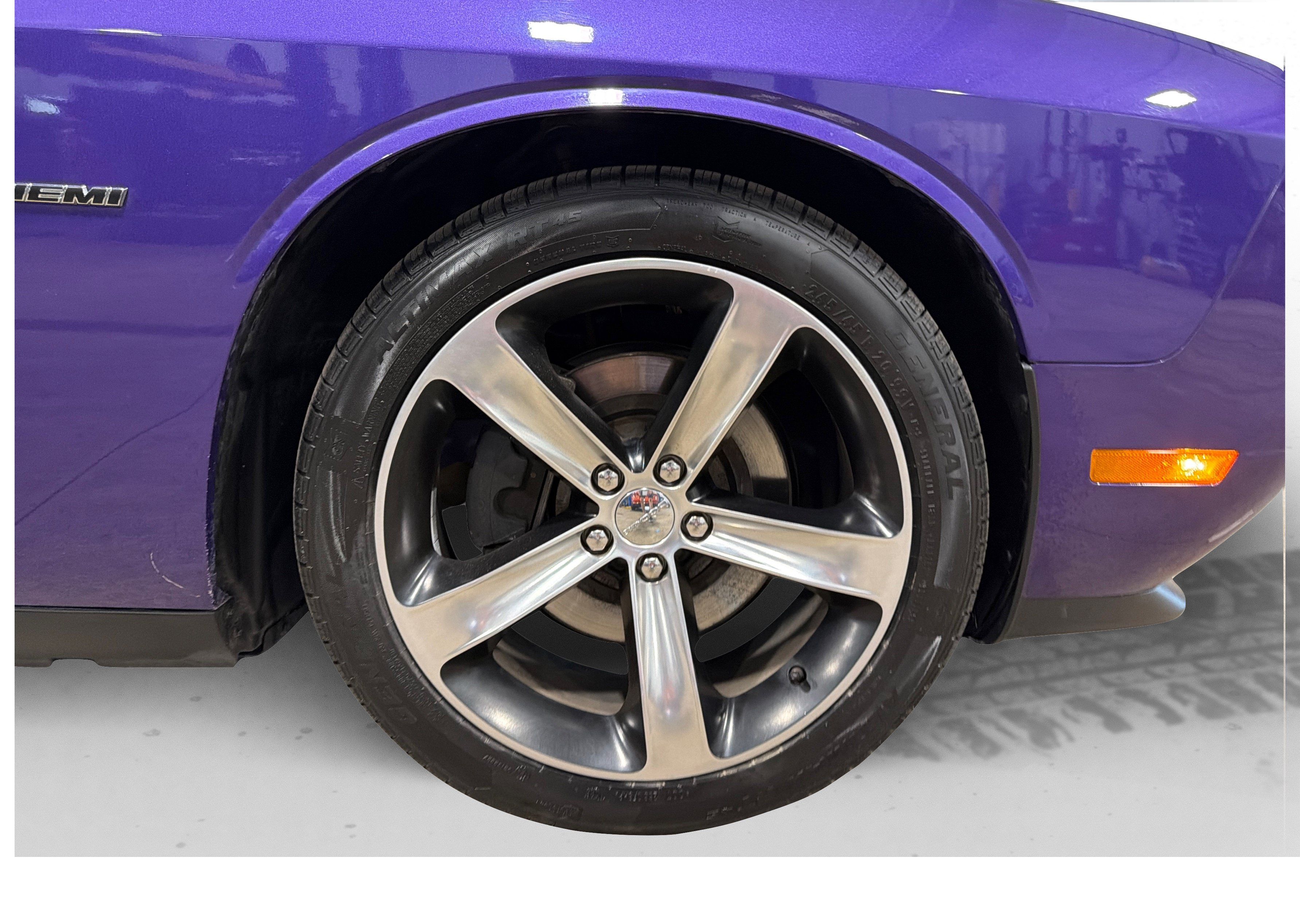 Used 2014 Dodge Challenger R/T RWD image 48