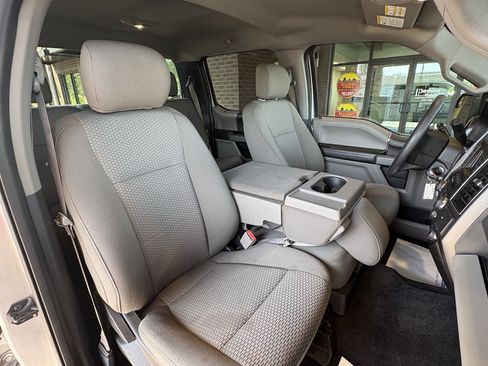 Used 2018 Ford F150 XLT AWD/4WD image 24