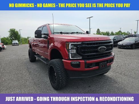 Used 2022 Ford F250 Lariat w/ Black Appearance Package AWD/4WD image 1