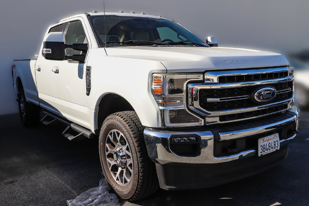 Certified 2020 Ford F250 Lariat w/ Lariat Ultimate Package AWD/4WD image 4