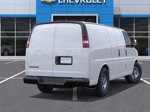 New 2025 Chevrolet Express 2500 Work Van w/ Driver Convenience Package image 5