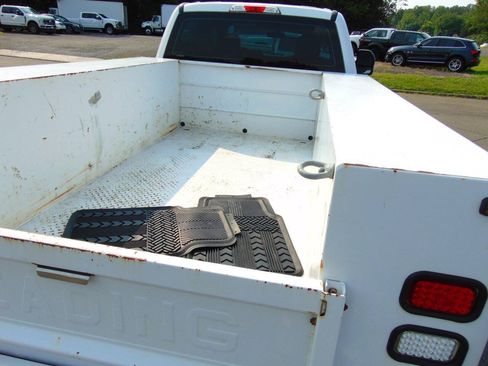 Used 2017 Ford F350 XL w/ Power Equipment Group AWD/4WD image 34