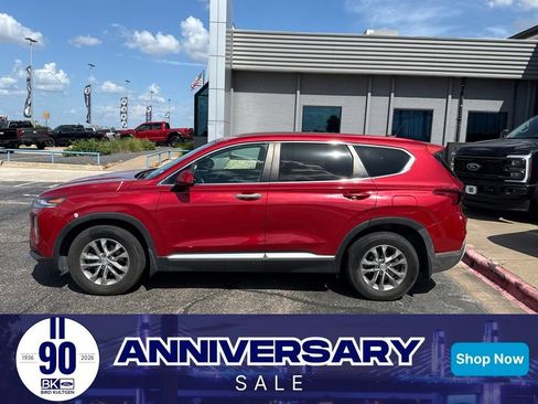 Used 2019 Hyundai Santa Fe SE w/ Cargo Package FWD image 1
