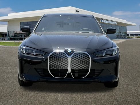 New 2026 BMW i4 eDrive40 RWD image 3