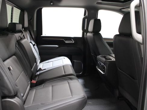 New 2026 GMC Sierra 2500 Denali w/ Denali Reserve Package image 32