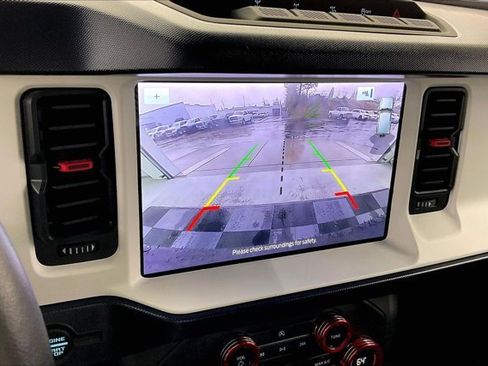 Used 2024 Ford Bronco Heritage Edition image 24