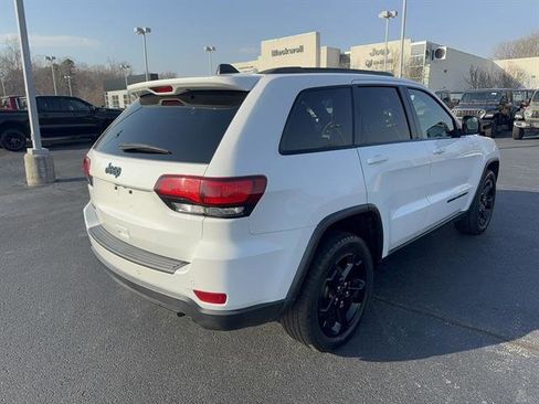 Used 2018 Jeep Grand Cherokee Laredo image 6