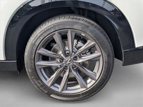 Certified 2025 Acura ADX A-Spec image 19